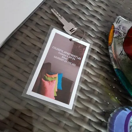 Colorful L&s شقة *